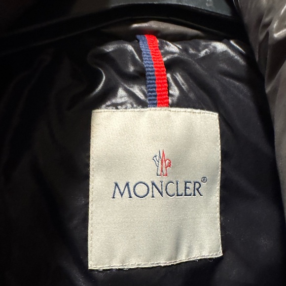 Moncler Men's Dark Gray Puffer Vest - Picture 3 of 8
